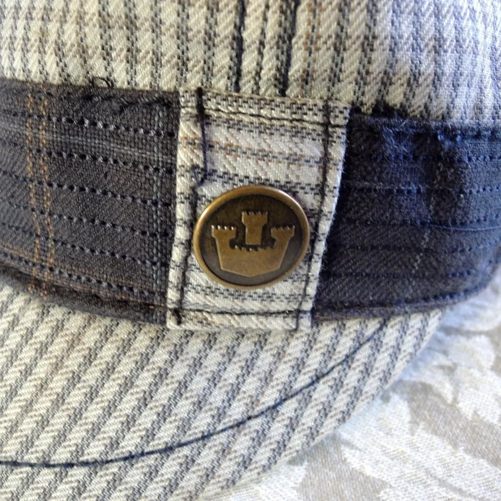 Goorin Bros Blue & White Plaid Newsboy Hat S